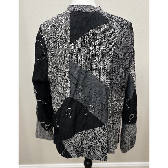 Laura Ashley‎ Woman 1X Blazer Jacket Gray Black White Patchwork Buttons Career - Picture 3 of 10